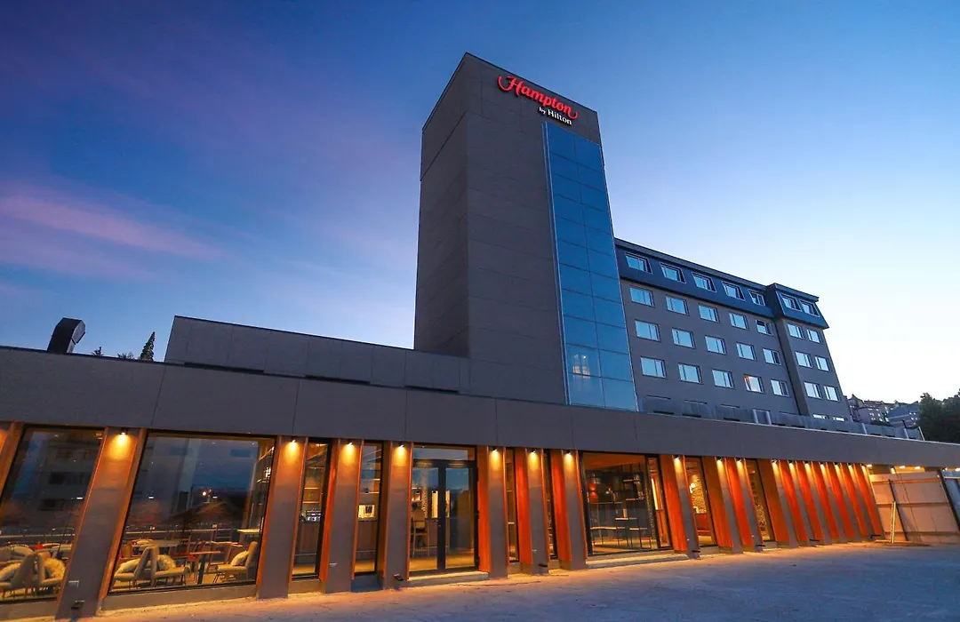 Hotel Hampton By Hilton Bariloche